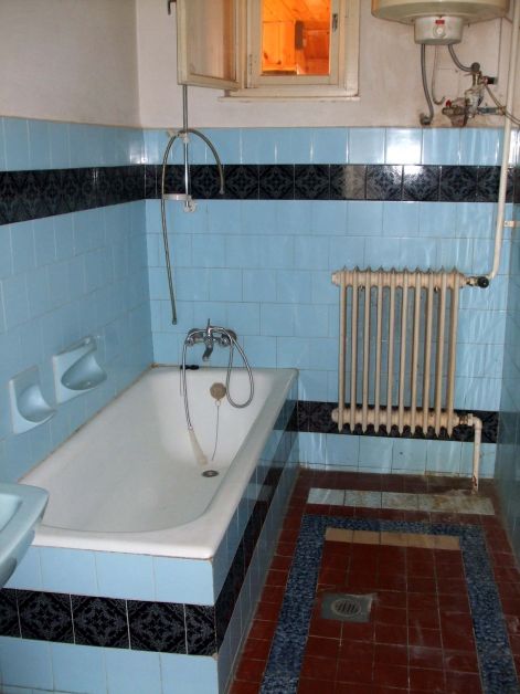 A kerepesi családi ház fürdőszobája